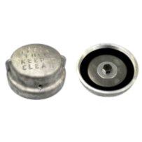 Víčko plnícího hrdla nádrže...