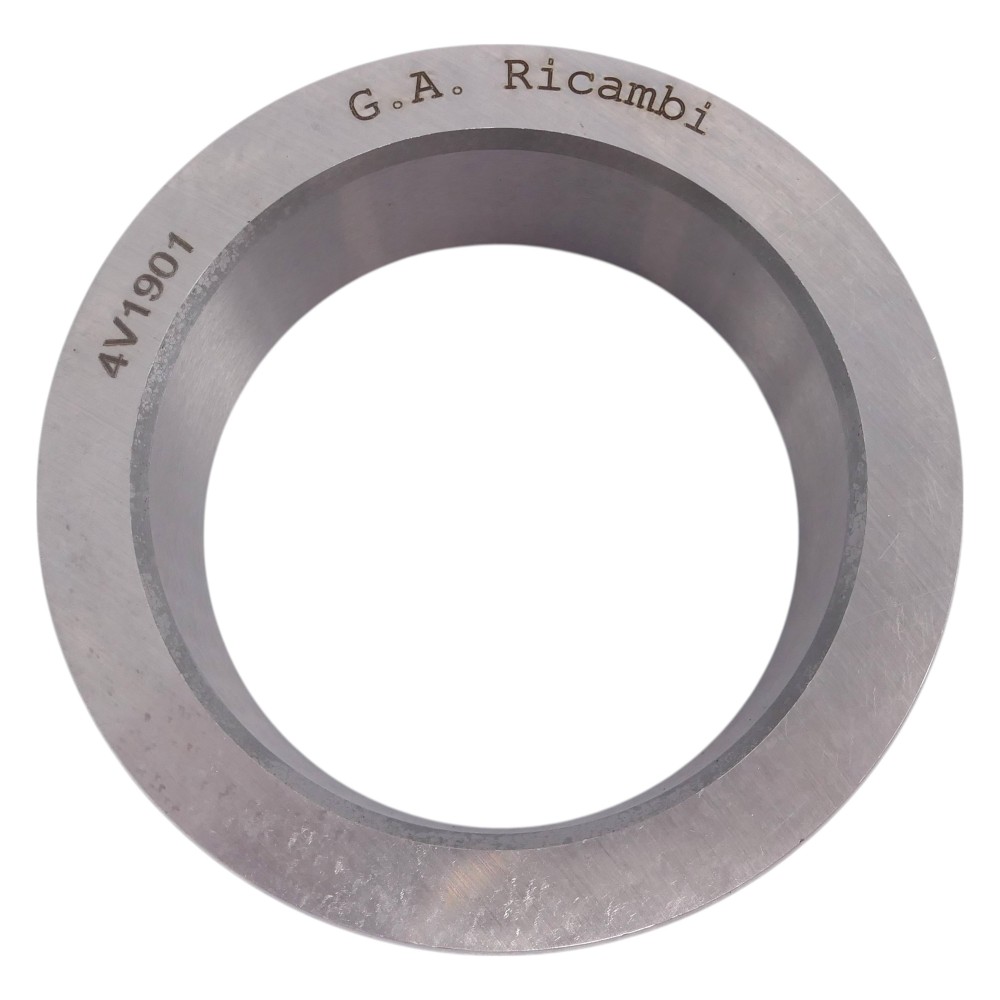 Pouzdro CATERPILLAR 525D 535D 545D 555D 824 825 826 966 972