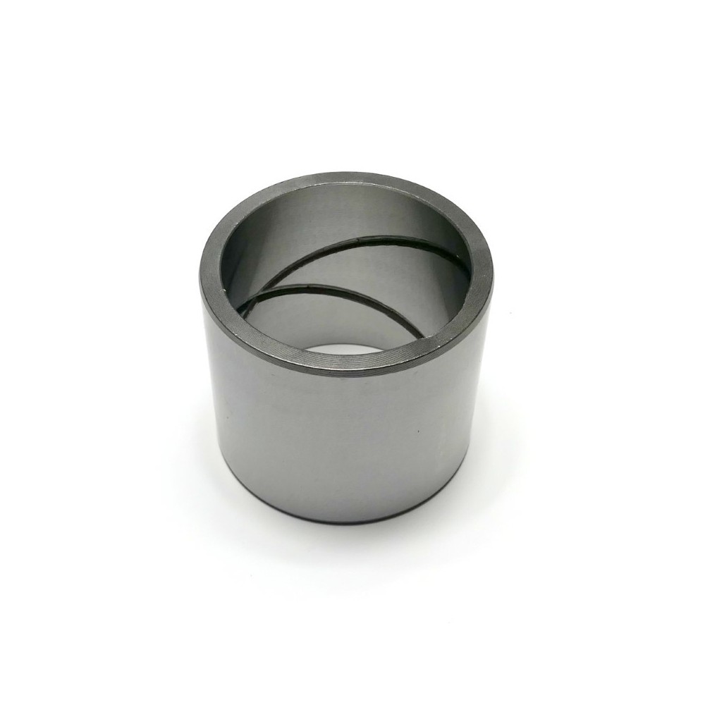 Pouzdro do předposledního otvoru ramene KOMATSU PC210 PC228 PC240 PW180 PW200