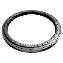 Věnec otoče KOMATSU PC150-6K