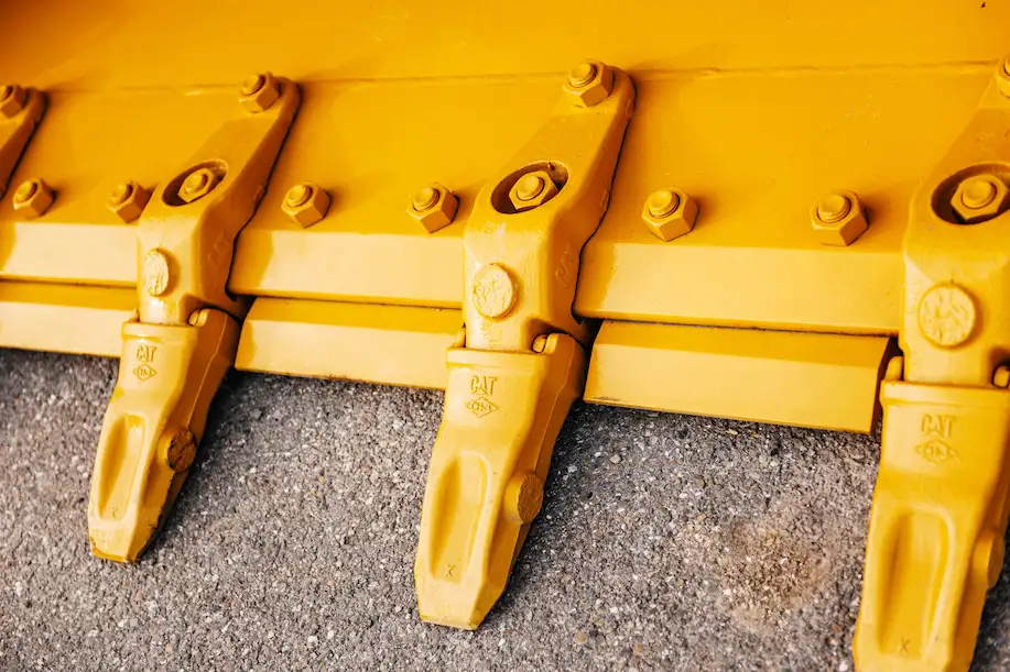 Lemízy Caterpillar pro rypadlo-nakladače